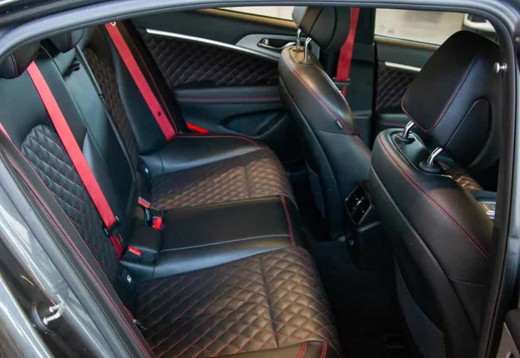 Genesis G70 Sedan/180kW/Vent. seats/HUD 09/2022-photo-30