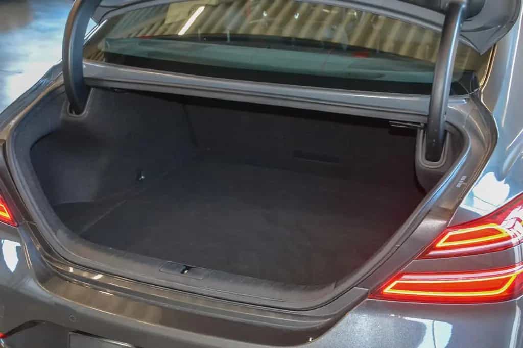 Genesis G70 Sedan/180kW/Vent. seats/HUD 09/2022-photo-34