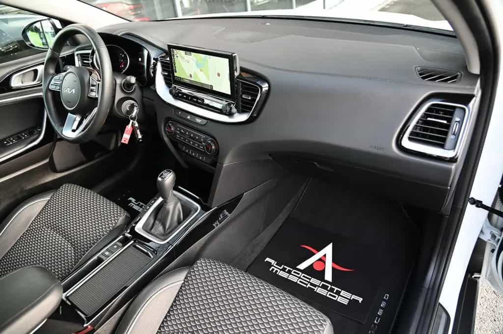 Kia XCeed 1.5 T-GDI JBL Sound Edition* Navi* Kamera* 07/2022-photo-10