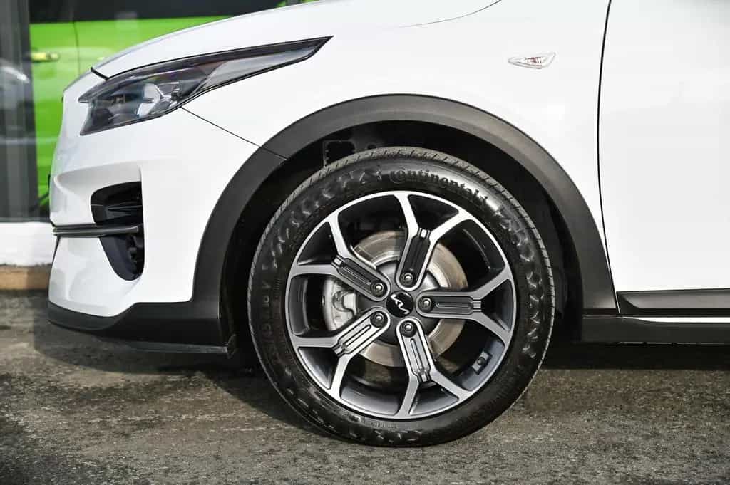 Kia XCeed 1.5 T-GDI JBL Sound Edition* Navi* Kamera* 07/2022-photo-30