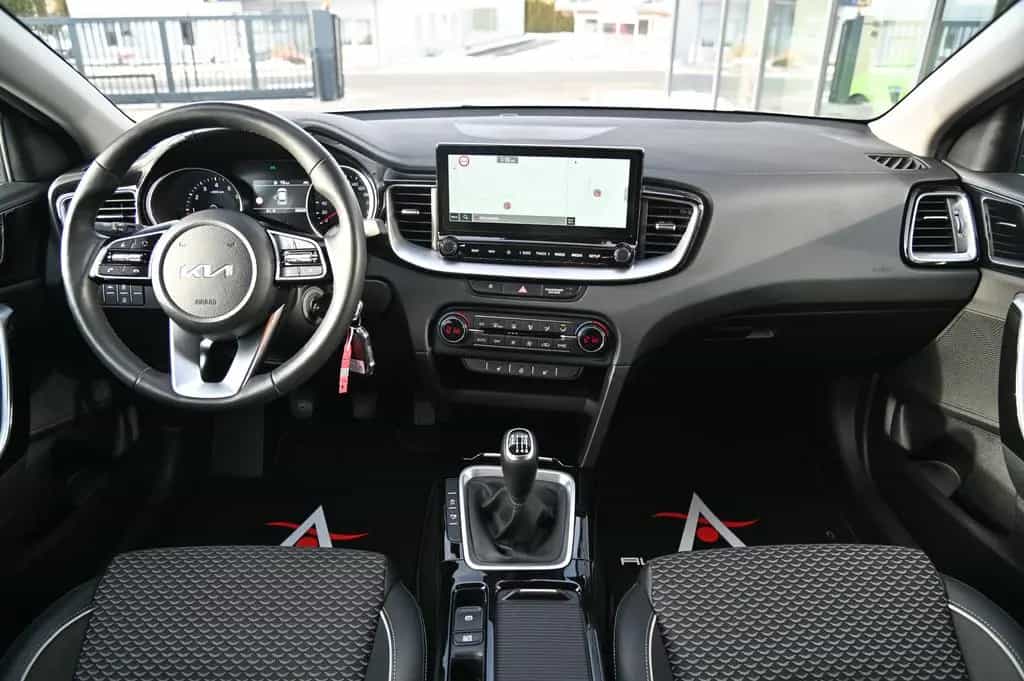 Kia XCeed 1.5 T-GDI JBL Sound Edition* Navi* Kamera* 07/2022-photo-9