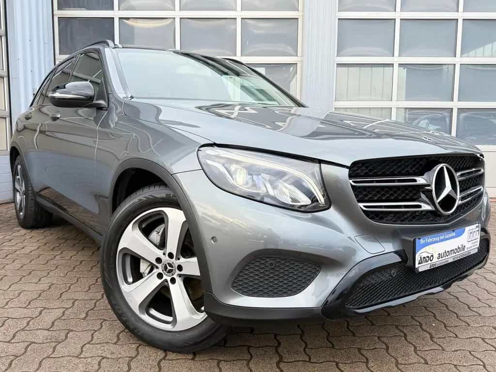 Mercedes-Benz GLC 250 4Matic LED/Pano/Standheiz./AHK/Kamera 07/2018-photo-1