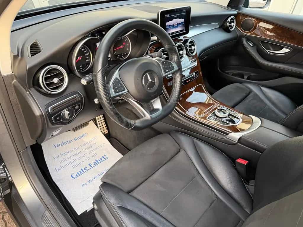 Mercedes-Benz GLC 250 4Matic LED/Pano/Standheiz./AHK/Kamera 07/2018-photo-14