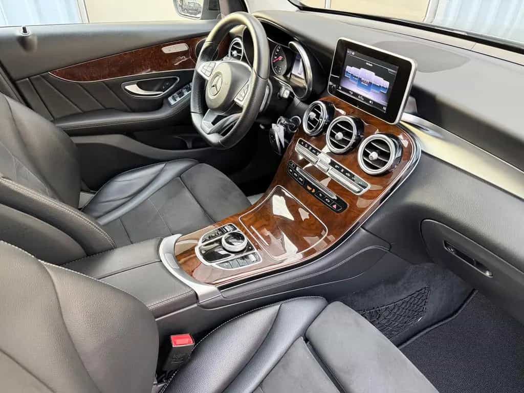 Mercedes-Benz GLC 250 4Matic LED/Pano/Standheiz./AHK/Kamera 07/2018-photo-15