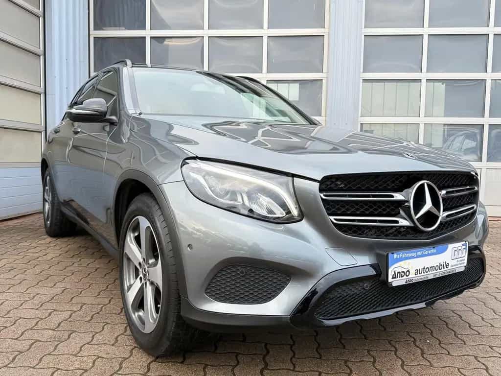 Mercedes-Benz GLC 250 4Matic LED/Pano/Standheiz./AHK/Kamera 07/2018-photo-2