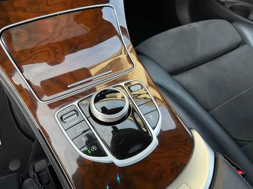 Mercedes-Benz GLC 250 4Matic LED/Pano/Standheiz./AHK/Kamera 07/2018-photo-28