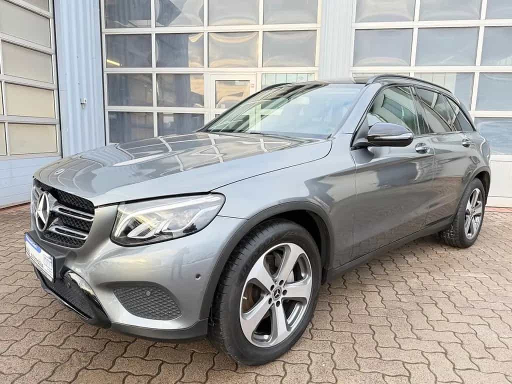 Mercedes-Benz GLC 250 4Matic LED/Pano/Standheiz./AHK/Kamera 07/2018-photo-4