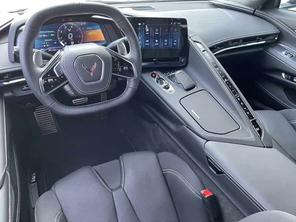 Corvette C8 Coupe 3LT 6.2 V8 08/2025-photo-7