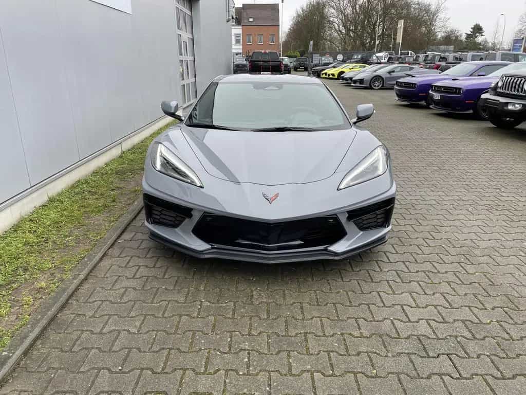 Corvette C8 Coupe 3LT 6.2 V8 08/2025-photo-1