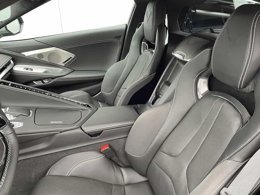 Corvette C8 Coupe 3LT 6.2 V8 08/2025-photo-10