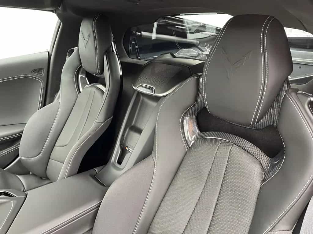 Corvette C8 Coupe 3LT 6.2 V8 08/2025-photo-11
