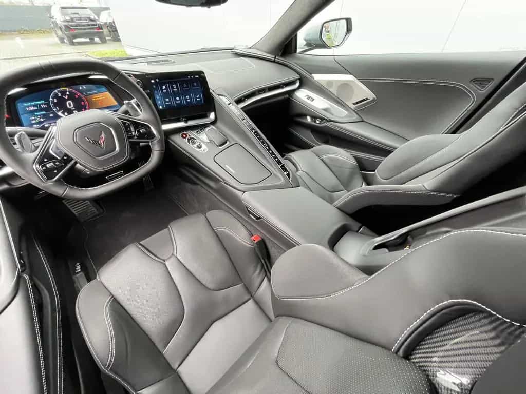 Corvette C8 Coupe 3LT 6.2 V8 08/2025-photo-19
