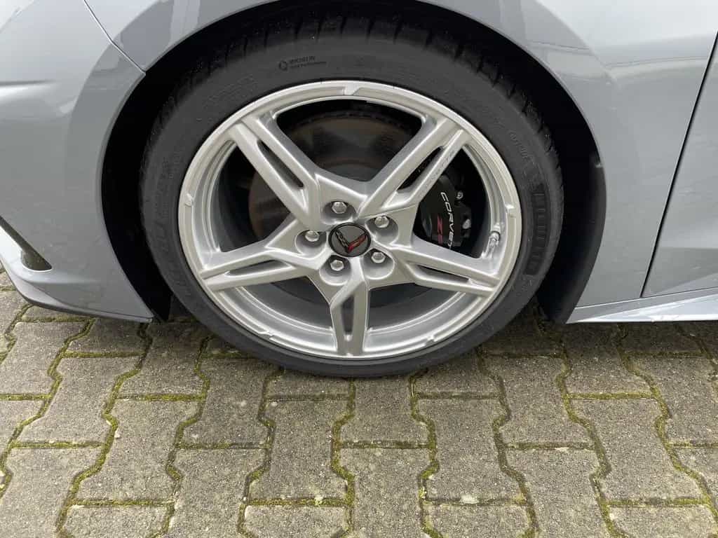 Corvette C8 Coupe 3LT 6.2 V8 08/2025-photo-5
