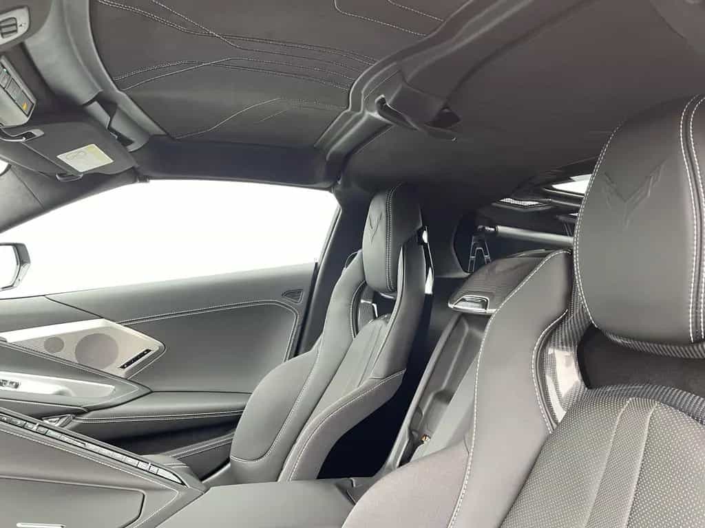 Corvette C8 Coupe 3LT 6.2 V8 08/2025-photo-9
