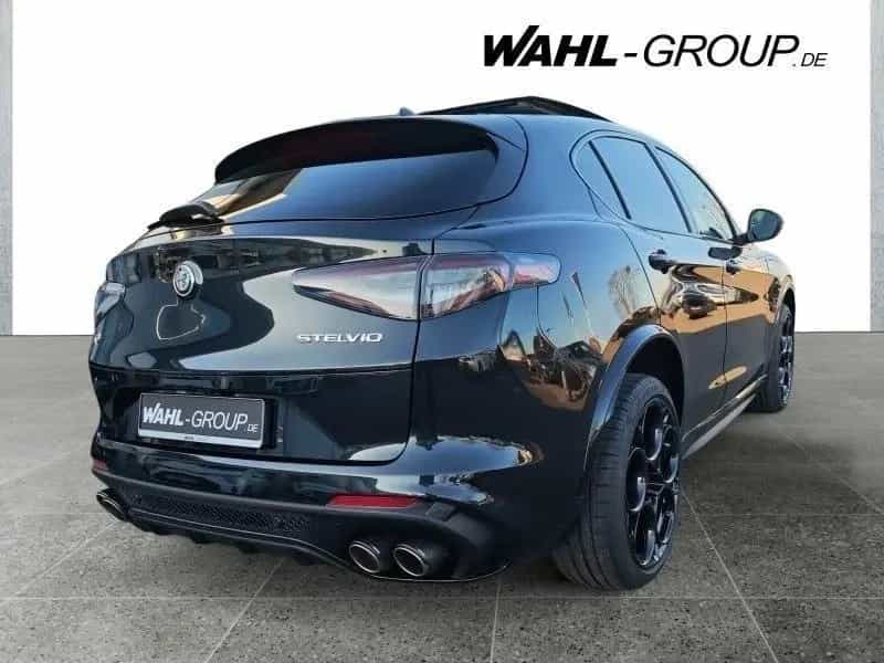 Alfa Romeo Stelvio Quadrifoglio UPE € 120.600,- null-photo-4