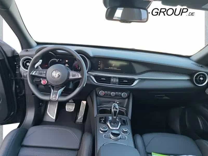 Alfa Romeo Stelvio Quadrifoglio UPE € 120.600,- null-photo-8