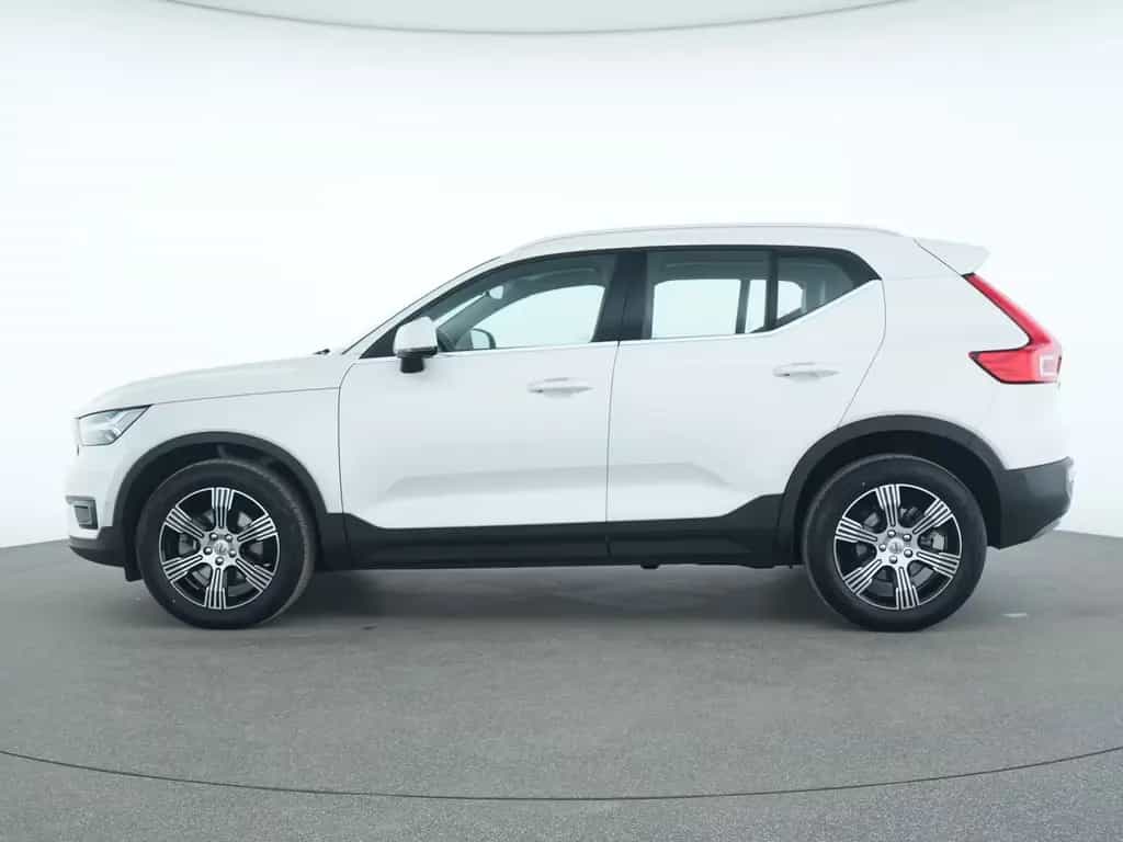 Volvo XC40 Inscription 360°|LED|Kessy|SHZ|Navi|CarPlay 01/2022-photo-9