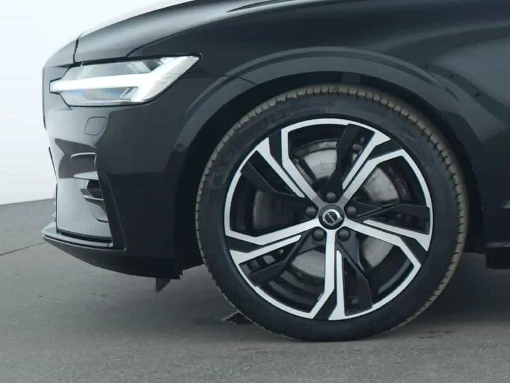 Volvo V60 Plus Dark AHK|ACC|Navi|Kamera|Kessy|SHZ|PDC 11/2022-photo-13