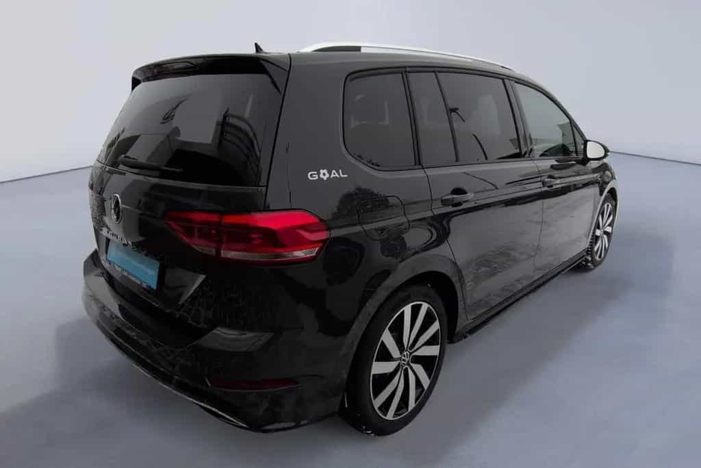Volkswagen Touran R Line 1.5 TSI DSG 7Sitzer+AHK+PANO+MATRI 06/2025-photo-5