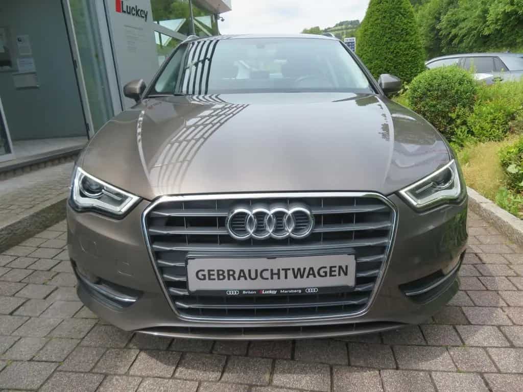 Audi A3 Sportback Ambiente 1.4 TFSI 6-Gang 04/2016-photo-1