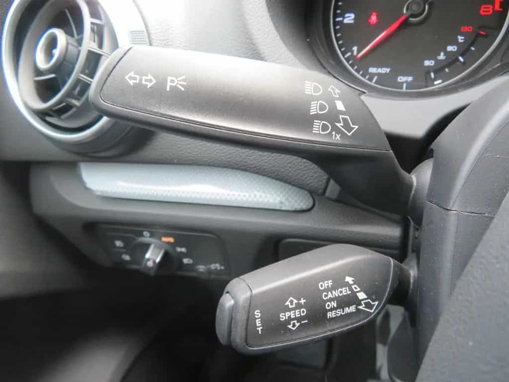 Audi A3 Sportback Ambiente 1.4 TFSI 6-Gang 04/2016-photo-12