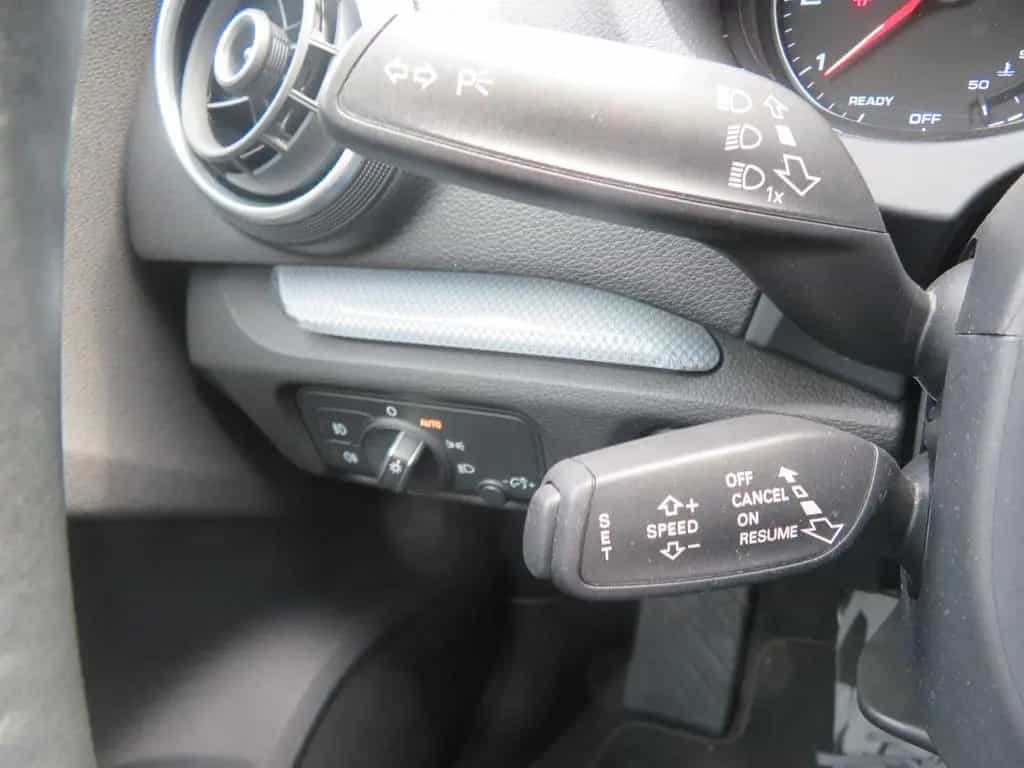 Audi A3 Sportback Ambiente 1.4 TFSI 6-Gang 04/2016-photo-15