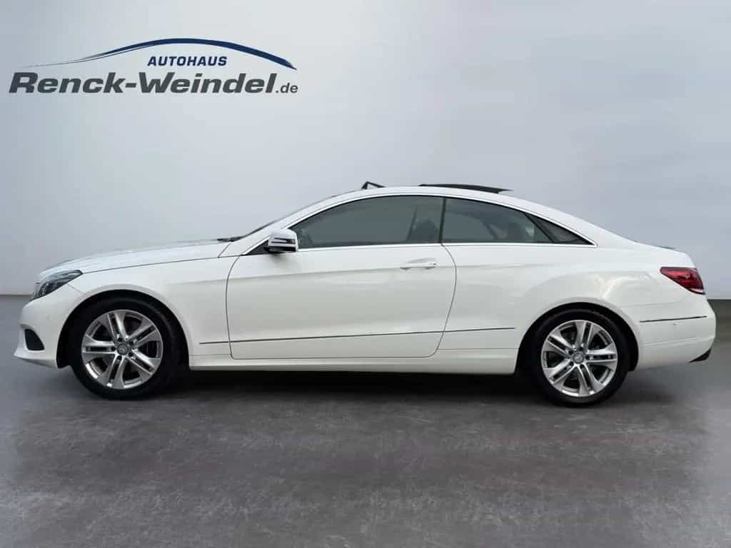 Mercedes-Benz E-Class 200 Coupe Navi Klimaautom LED El. Panodach PDC 04/2015-photo-1