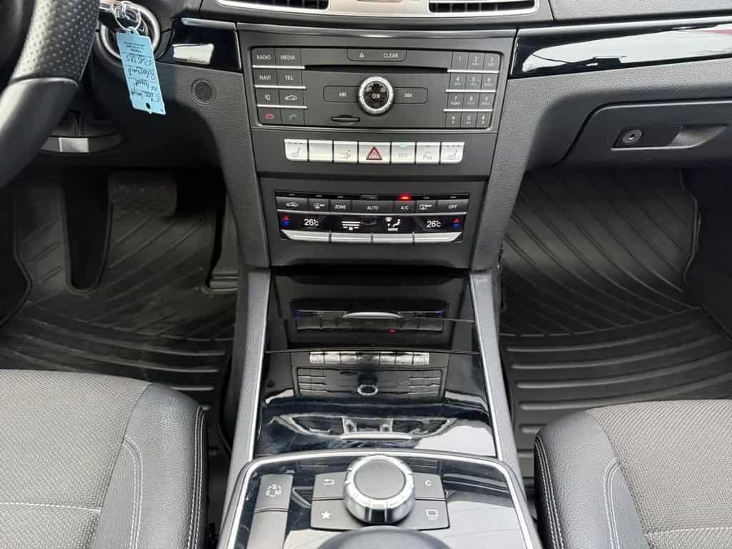 Mercedes-Benz E-Class 200 Coupe Navi Klimaautom LED El. Panodach PDC 04/2015-photo-10
