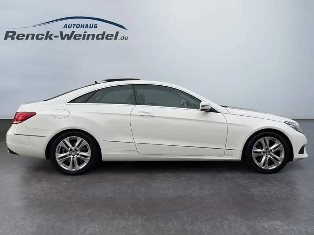 Mercedes-Benz E-Class 200 Coupe Navi Klimaautom LED El. Panodach PDC 04/2015-photo-5