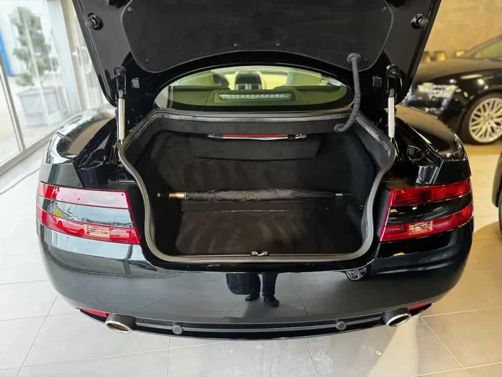 Aston Martin DB9 LM 5.9 Touchtronic 11/2007-photo-18