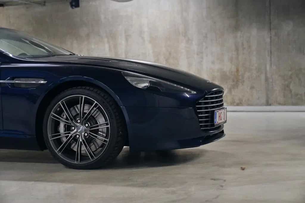 Aston Martin Rapide S V12 02/2015-photo-3