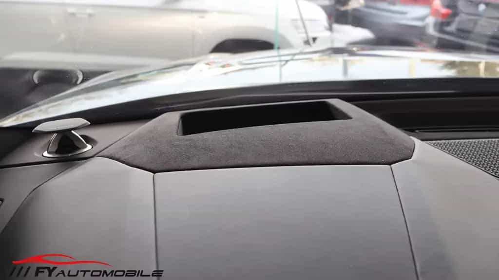 Lamborghini Urus Head Up* AHK* Exclusiv* Service Neu! 06/2021-photo-25