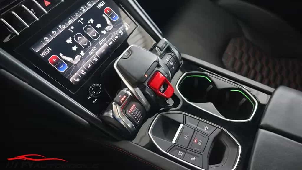 Lamborghini Urus Head Up* AHK* Exclusiv* Service Neu! 06/2021-photo-34