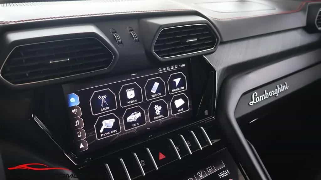 Lamborghini Urus Head Up* AHK* Exclusiv* Service Neu! 06/2021-photo-47