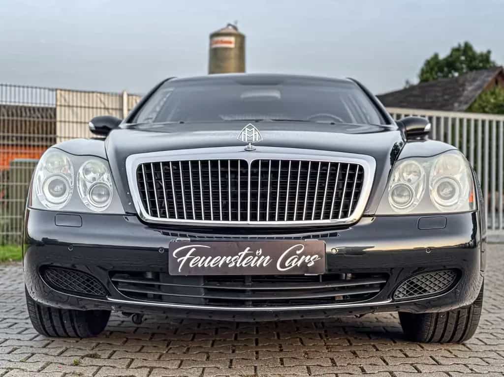 Maybach 57 *UNGLAUBLICH*BICOLOR*SELTEN*CHAFFEUR*MAX-LUXUS 08/2004-photo-1