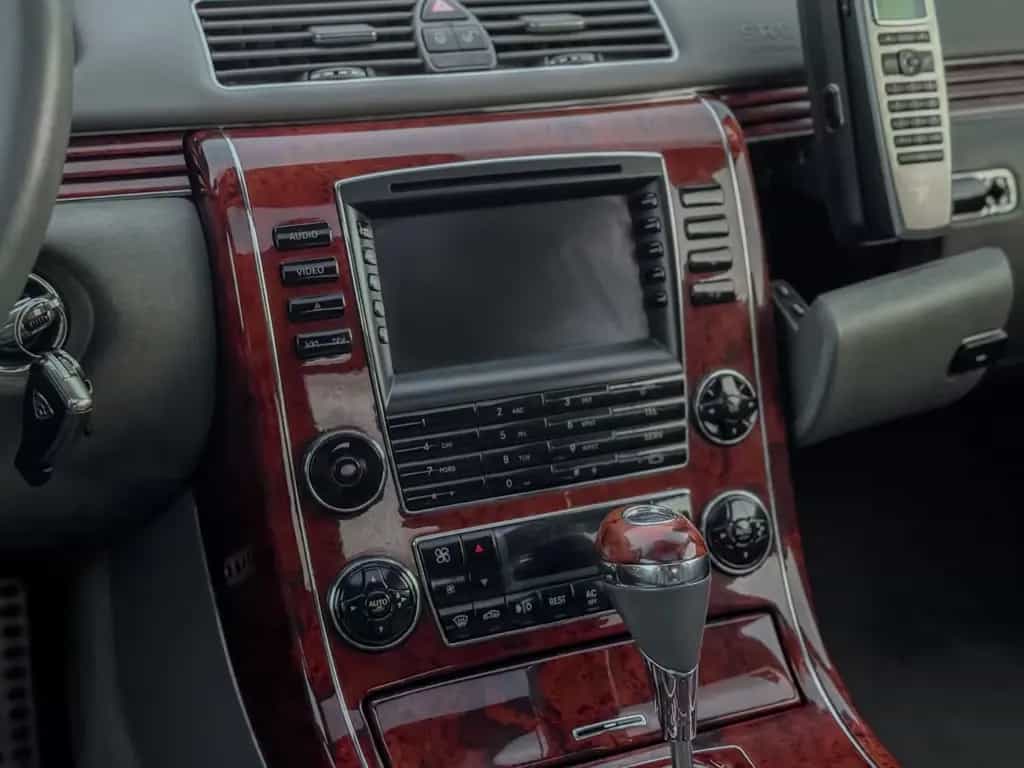 Maybach 57 *UNGLAUBLICH*BICOLOR*SELTEN*CHAFFEUR*MAX-LUXUS 08/2004-photo-17