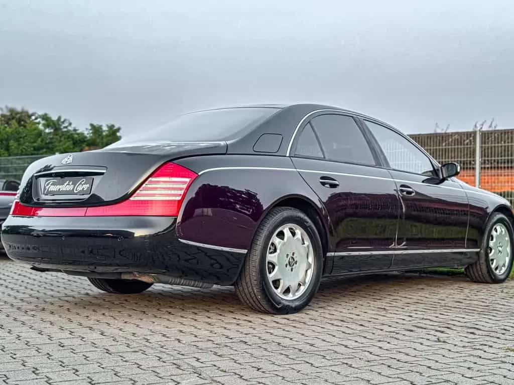 Maybach 57 *UNGLAUBLICH*BICOLOR*SELTEN*CHAFFEUR*MAX-LUXUS 08/2004-photo-3