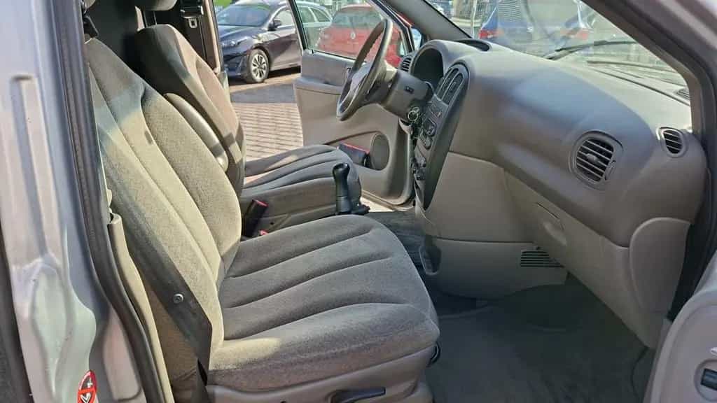 Chrysler Grand Voyager Limited 2.5 CRD Leichenwagen 09/2002-photo-4