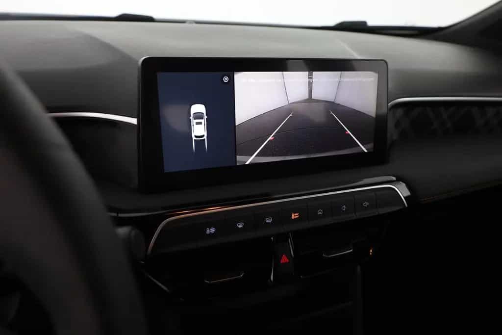 MG MG3 1.5 Comfort LED Navi Kamera Tempomat 10/2025-photo-27