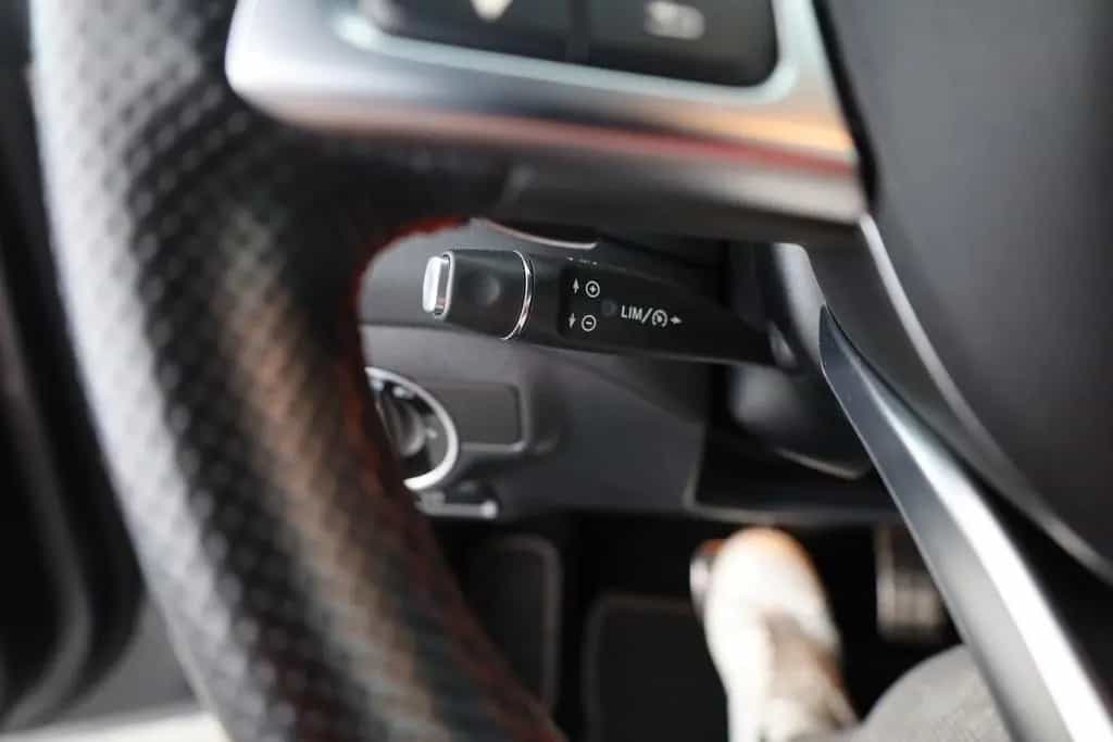 Mercedes-Benz CLA-Class 180 SB AMG Line LED Navi Sitzheizung PDC USB 12/2018-photo-19