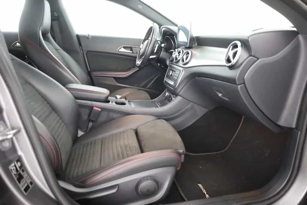 Mercedes-Benz CLA-Class 180 SB AMG Line LED Navi Sitzheizung PDC USB 12/2018-photo-24