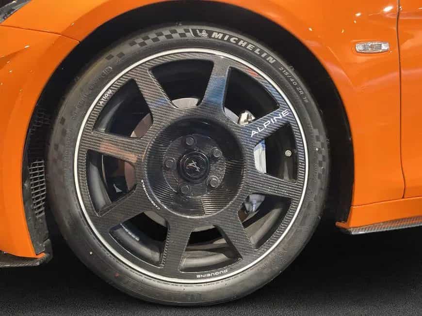Alpine A110 R70 - 221 kW, 2-türig 12/2025-photo-5