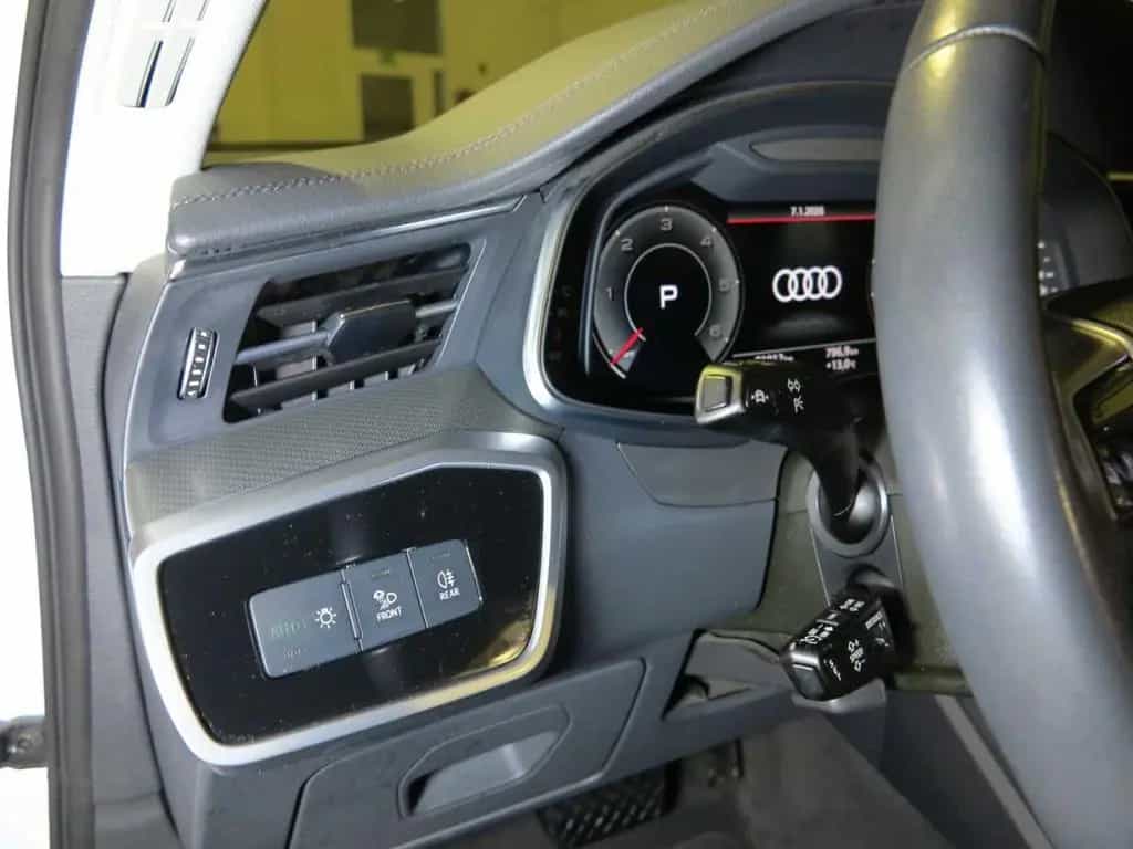 Audi A6 Avant 35 TDI 2.0 SCR S tronic design AHK Navi 07/2022-photo-23