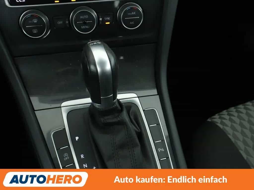 Volkswagen Golf VII 1.5 TSI ACT Comfortline BM Aut.*PDC*SHZ 09/2019-photo-23