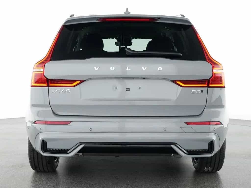Volvo XC60 Plus Dark AWD AD Digitales Cockpit Memory S 05/2025-photo-2