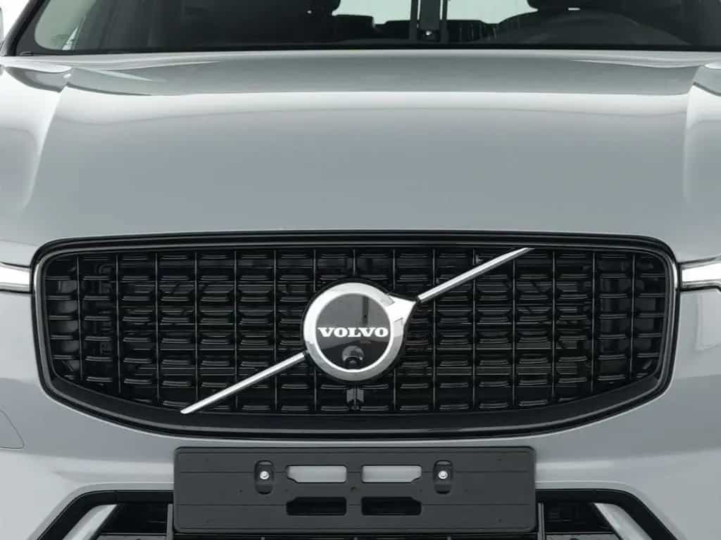 Volvo XC60 Plus Dark AWD AD Digitales Cockpit Memory S 05/2025-photo-3