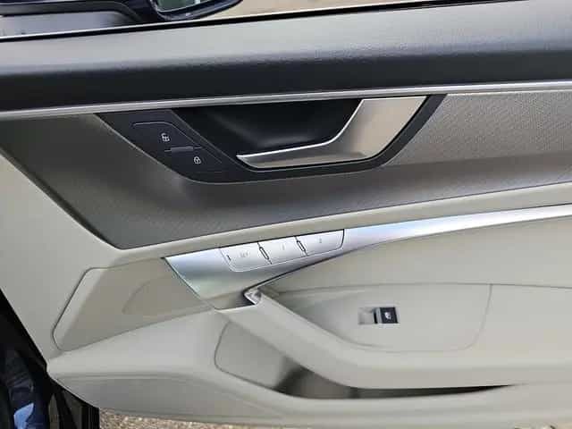 Audi A6 Avant 50 TDI quattro sport Pano, Matrix 03/2022-photo-22