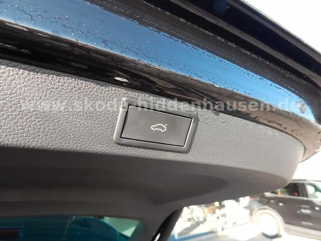 Skoda Karoq 2.0 TSI DSG 4x4 Sportline 09/2023-photo-16