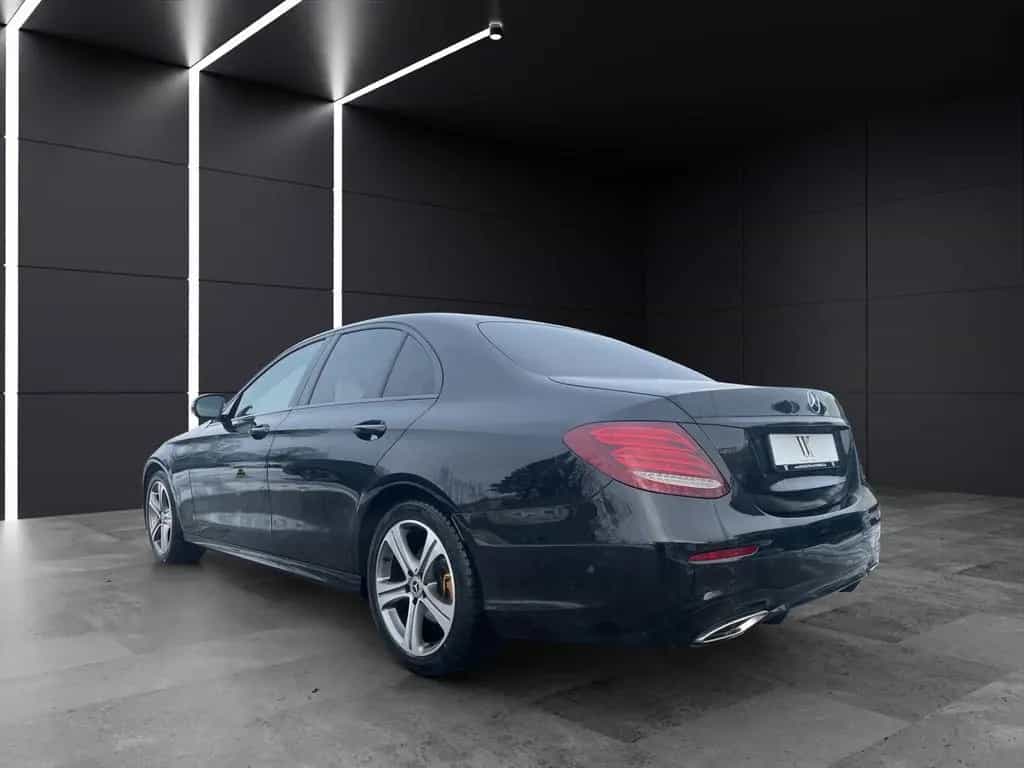 Mercedes-Benz E 200 Limousine / AMG-Line / Business / LED 07/2018-photo-2