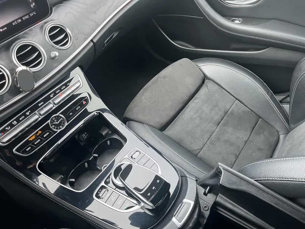 Mercedes-Benz E 200 Limousine / AMG-Line / Business / LED 07/2018-photo-23